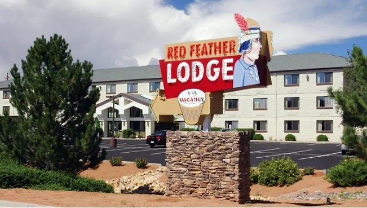 Red Feather Lodge/Hotel-1